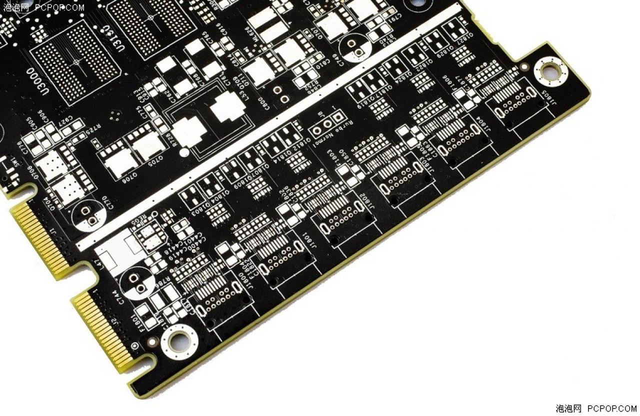 [02/02/2012] Nicht-Referenz-PCB einer HD 7950 abgelichtet - Eyefinity mit sechs Monitoren?