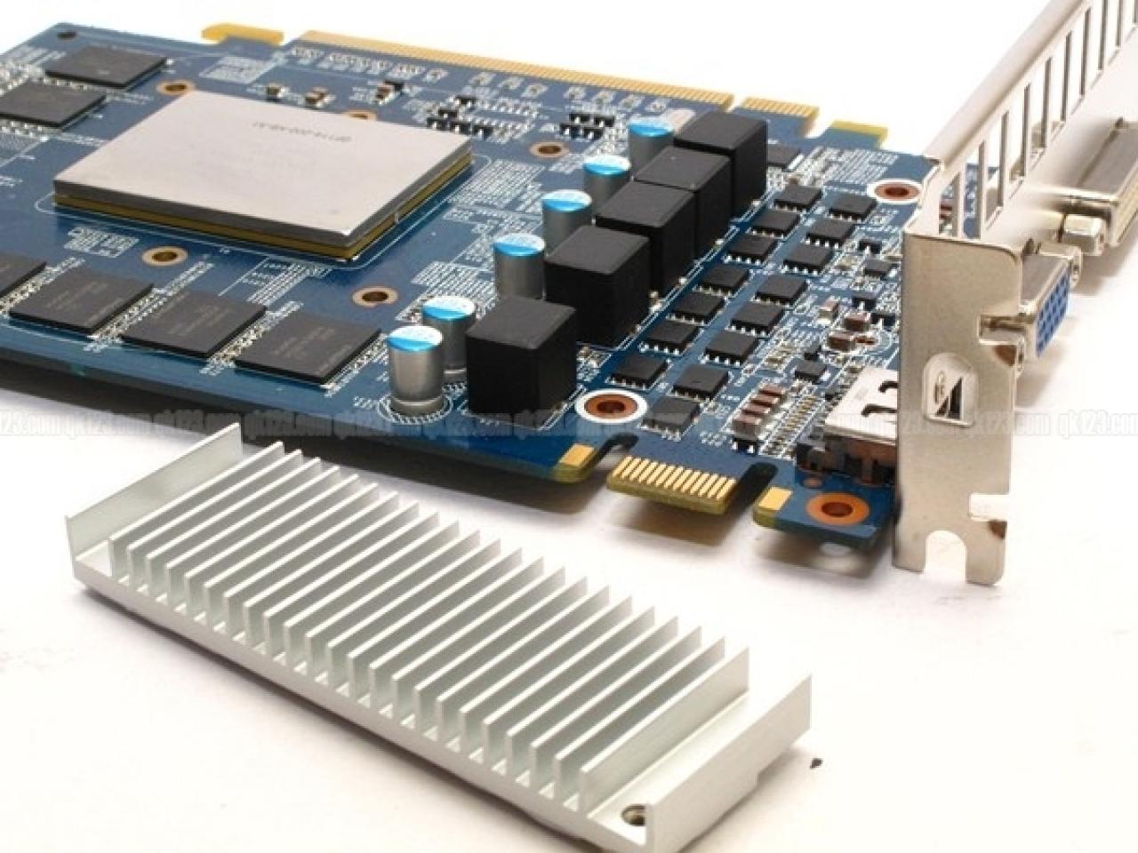 [27/02/2012] GTX 560 SE: Bilder und Benchmarks zum HD-7770-Konter (1)