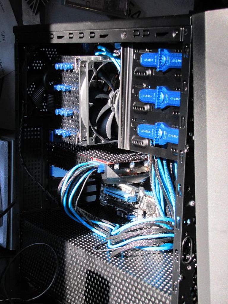 [27/02/2012] Update: Neue Lochblech-Abdeckungen (7)