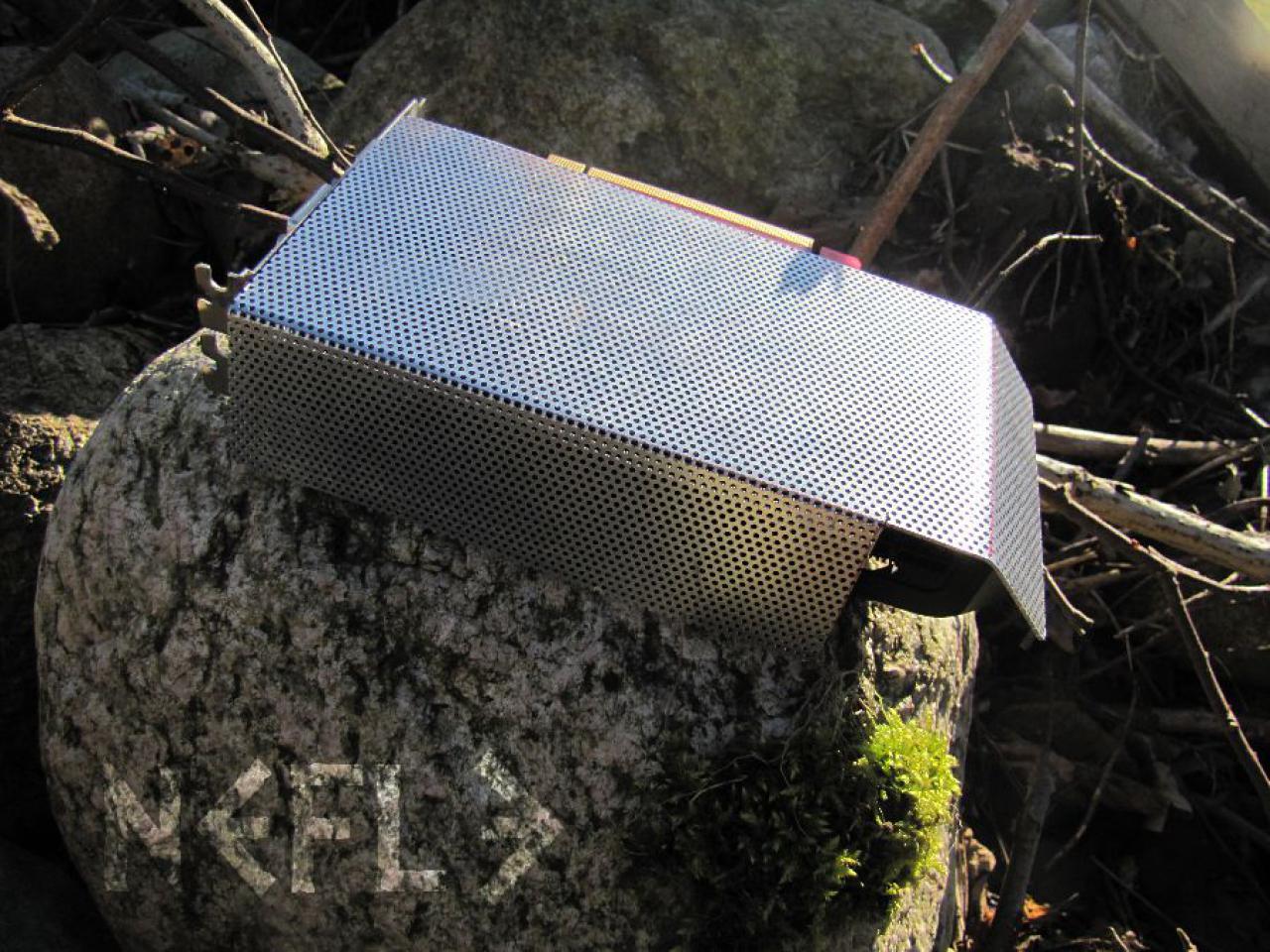 [27/02/2012] Update: Neue Lochblech-Abdeckungen (67)