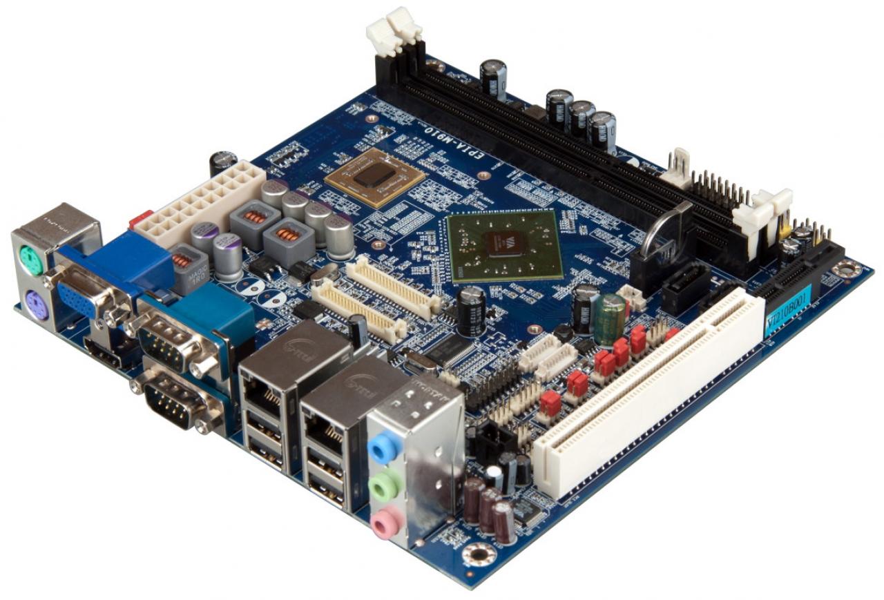 [24/02/2012] VIA veröffentlicht Mini-ITX-Platinen mit eigener Quad-Core-CPU (4)