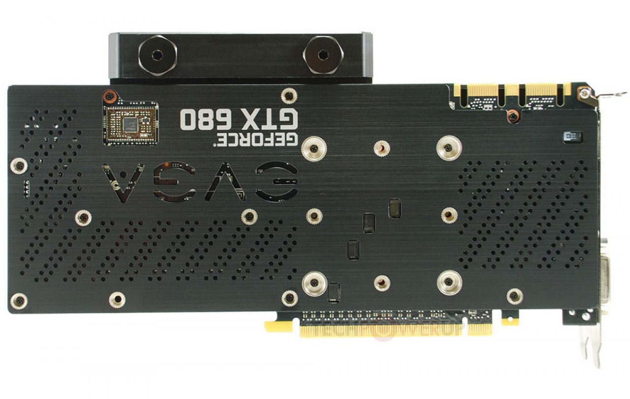 [31/03/2012] GTX 680 Hydro Copper von EVGA (2)