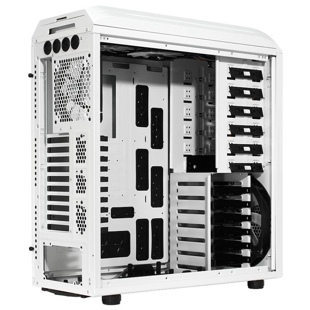 [30/03/2012] Der Full-Tower Nox Extreme Hummer als Zero 3.0 White Edition wird ab Anfang April erhältlich sein. (1)