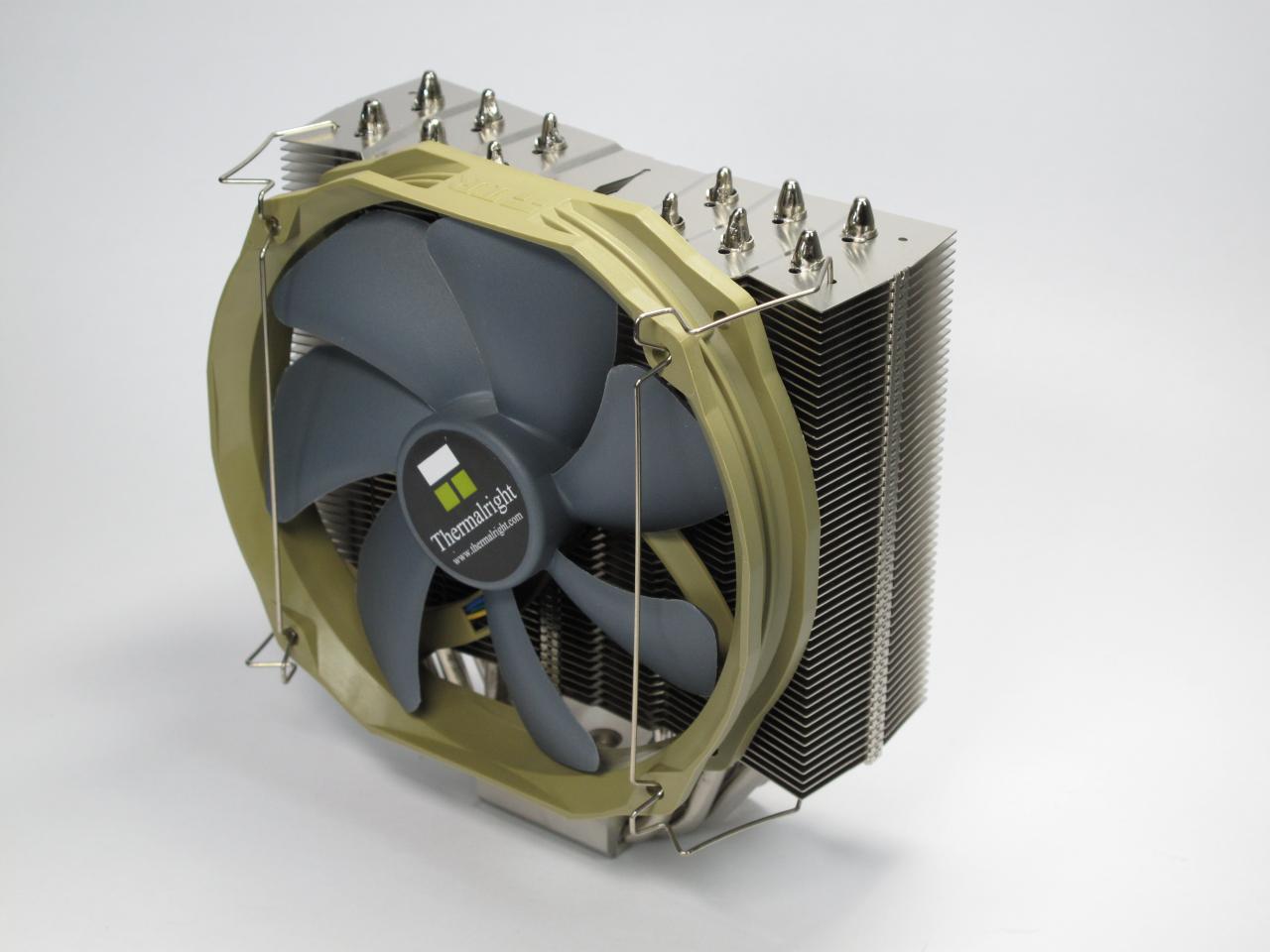 [21/03/2012] Thermalright Archon, Note: 2,25 - CPU-Temperatur (Lüfterdrehzahl in %): 43,0 (100%)/44,3 (75%)/46,5 (50%) °C, Lautheit (Lüfterdrehzahl in %): 1,0 (100%)/0,3 (75%)/0,1 (50%) Sone, PCGH-Preisvergleich