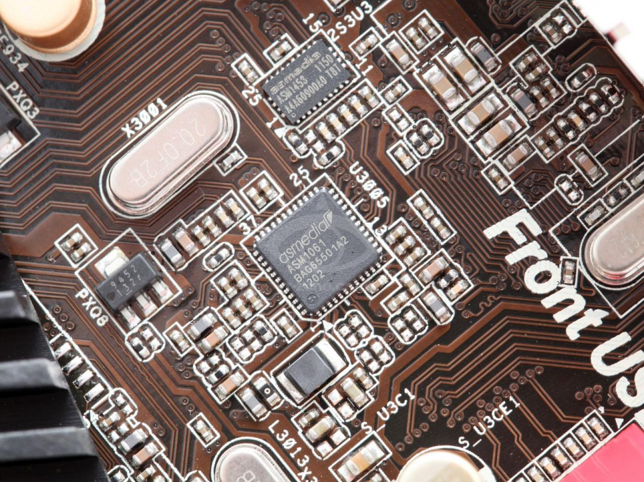 [30/03/2012] Asrock Fatal1ty Z77 Professional: Detaillierte Fotos des Ivy-Bridge-Mainboards (11)