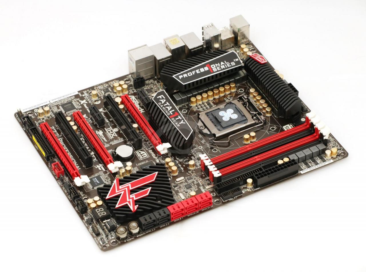 [30/03/2012] Asrock Fatal1ty Z77 Professional: Detaillierte Fotos des Ivy-Bridge-Mainboards (3)