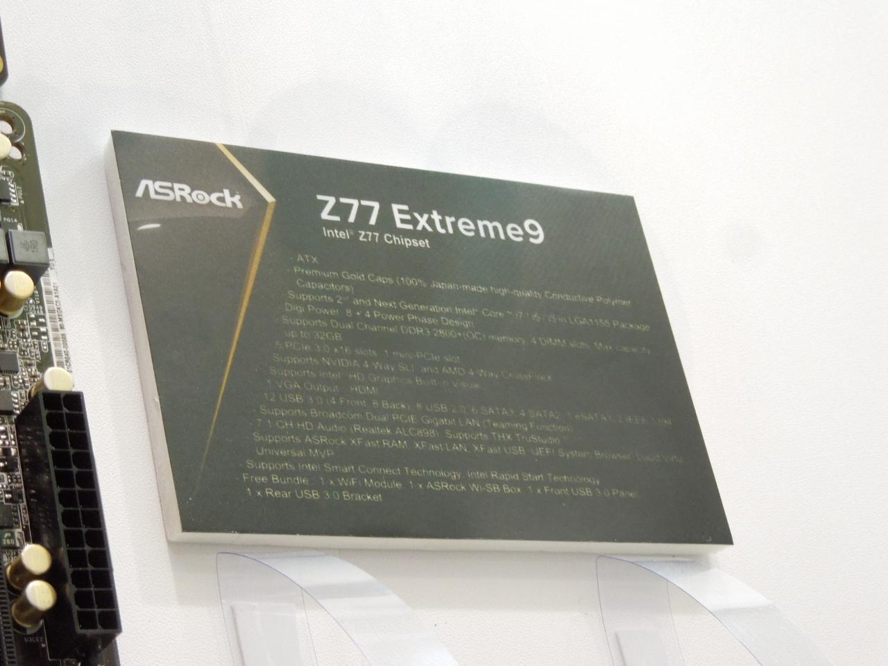 [07/03/2012] Cebit 2012: Asrock zeigt Mainboards mit Z77, H77, Q77 und B75-Chipsatz (4)
