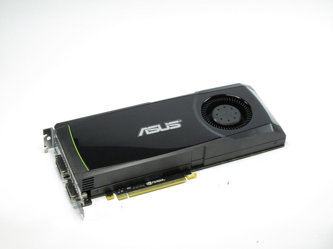 [13/03/2012] Asus ENGTX580/2DI/1536MD5, Note 2,08- Lautstärke ( (Lüfterdrehzahl in %) 0,8 (40 %)/3,8 (61 %)/5,1 (66 %) Sone, PCGH-Preisvergleich