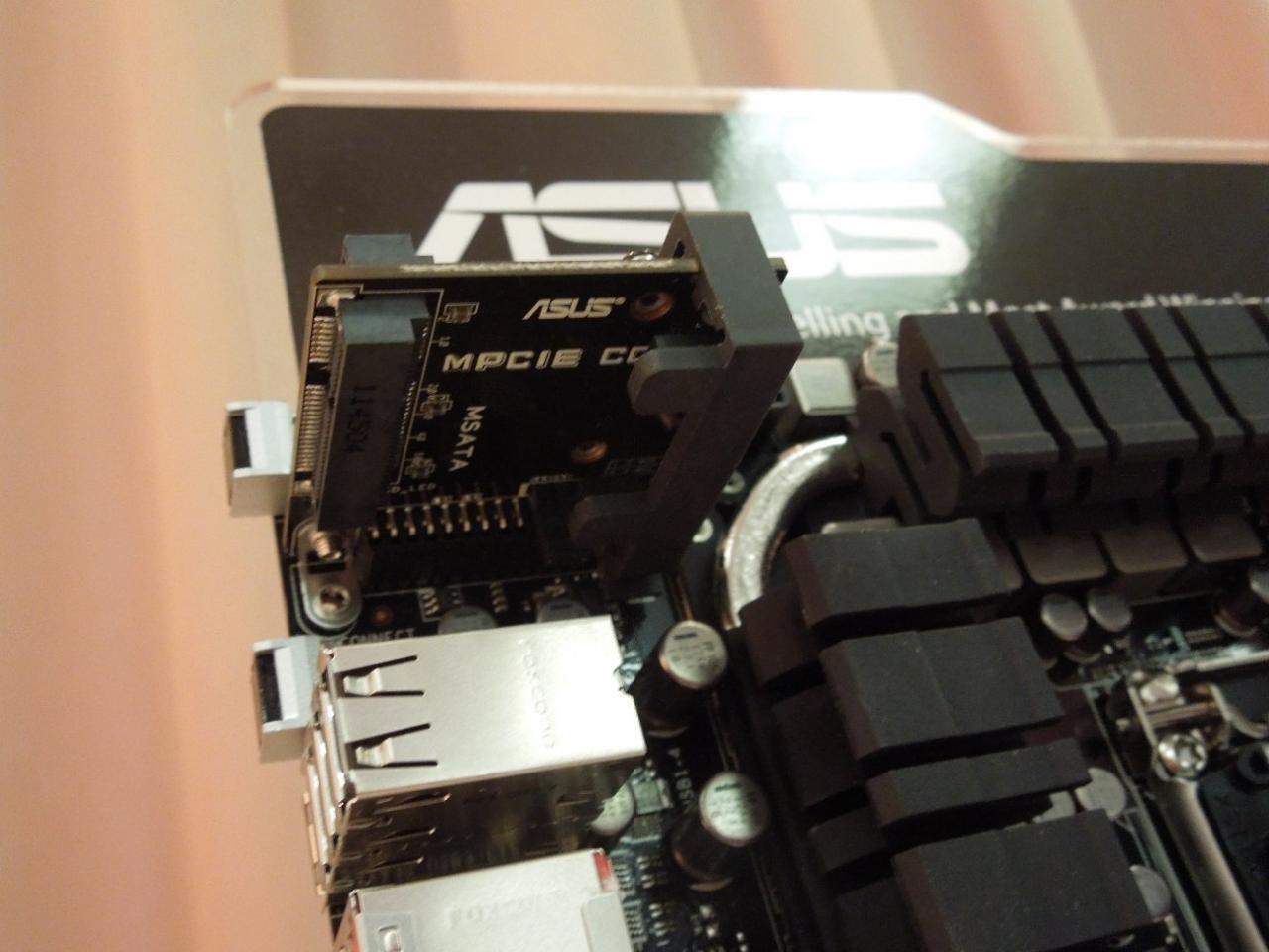 [05/03/2012] Angeblich DDR3-3.256 MHz auf Asus Maximus V Gene gemeistert (3)