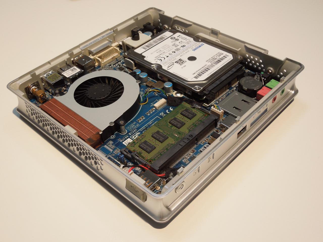 [06/03/2012] Cebit 2012: Zotac stellt neue ZBOX Mini-PCs vor (5)