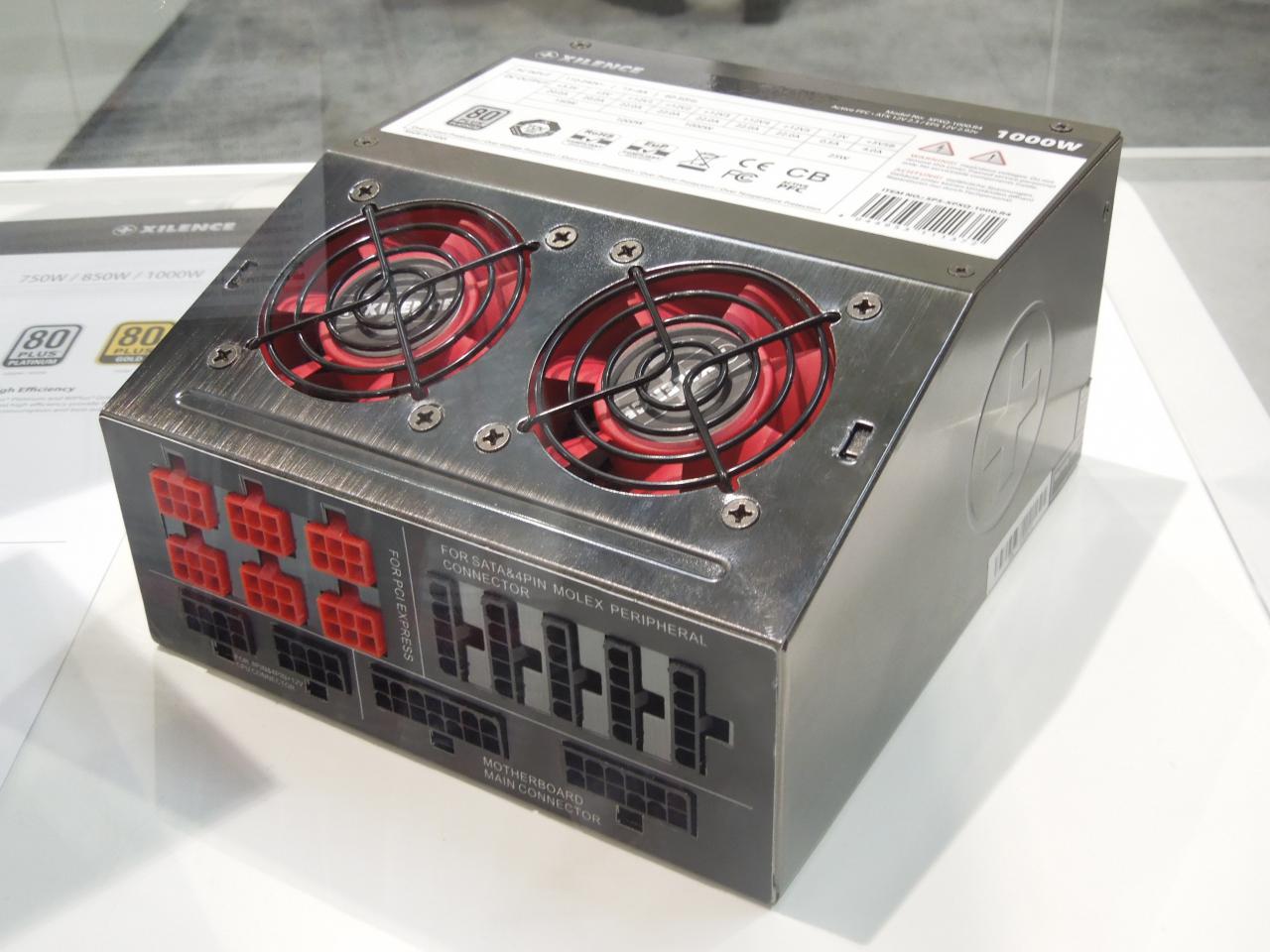 [07/03/2012] Cebit 2012: Außergewöhnliches Netzteil von Xilence mit zwei Mini-Lüftern (4)