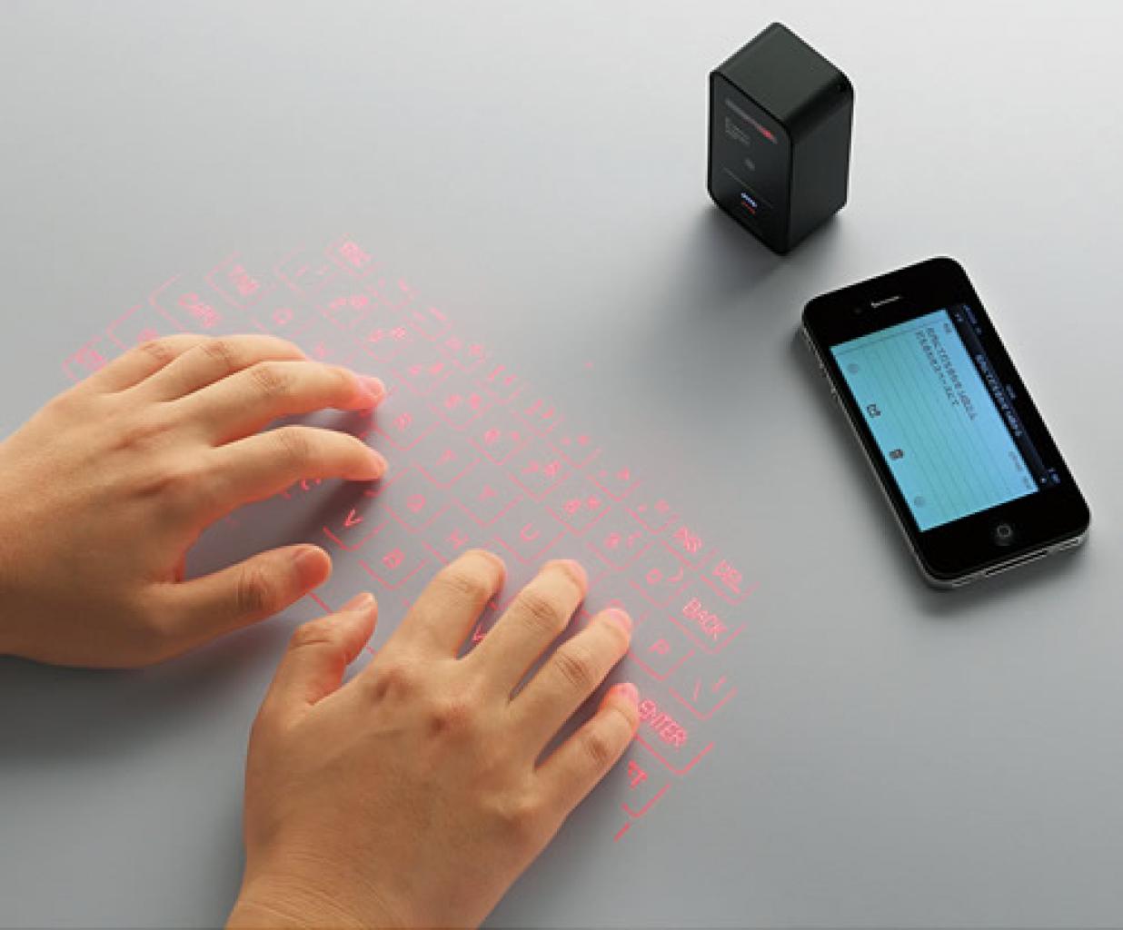 [13/03/2012] Japanisches Unternehmen veröffentlicht Projektions-Tastatur (1)