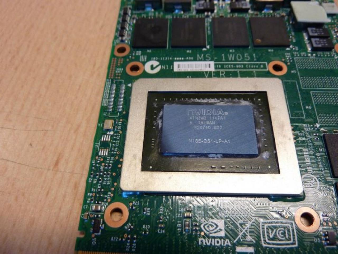 [27/03/2012] MSI enthüllt Geforce GTX 670M und zeigt Fotos auf Facebook (5)