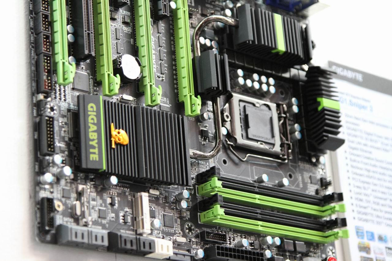 [09/03/2012] Gigabyte Cebit 5573