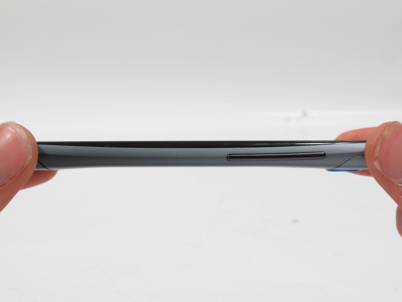 [30/03/2012] HTC One S: Android 4.0-Smartphone mit leistungsstarkem Qualcomm-Prozessor im Hands-on-Test