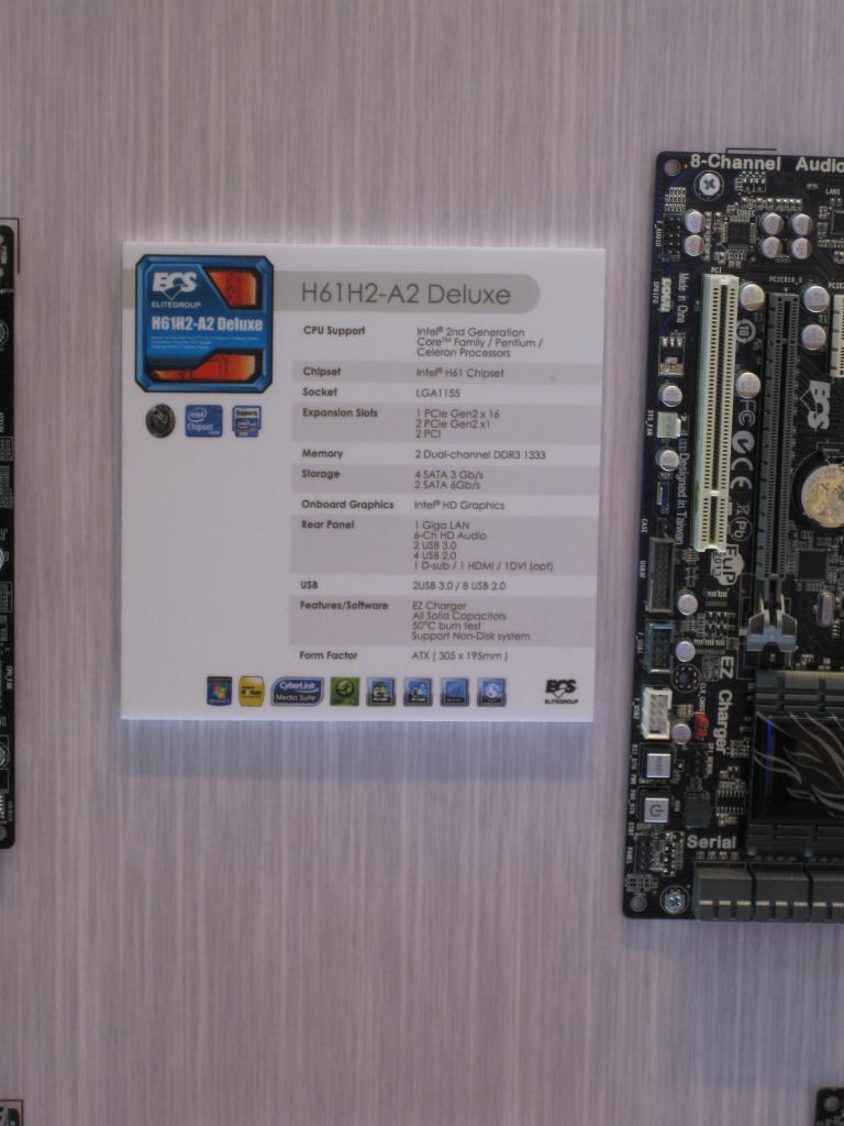 [05/03/2012] Cebit 2012: Elitegroup-Mainboards: Von Z77 über X79 bis zum 990FX (14)