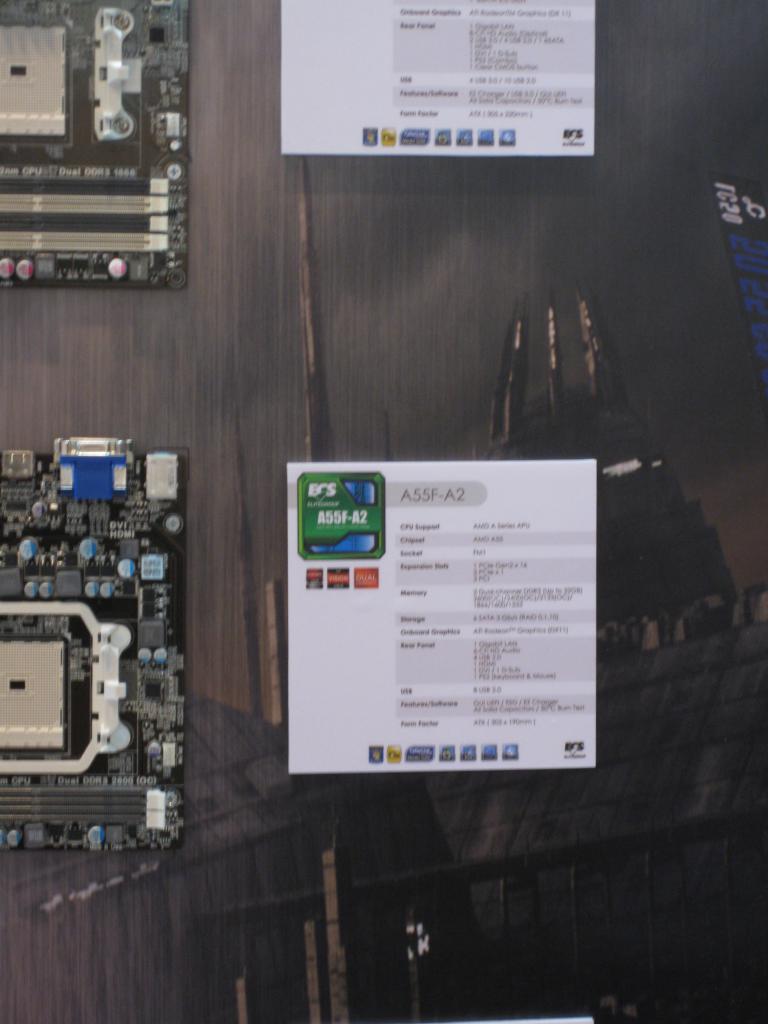 [05/03/2012] Cebit 2012: Elitegroup-Mainboards: Von Z77 über X79 bis zum 990FX (28)