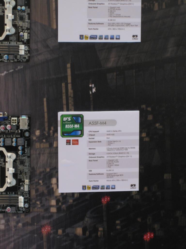 [05/03/2012] Cebit 2012: Elitegroup-Mainboards: Von Z77 über X79 bis zum 990FX (30)