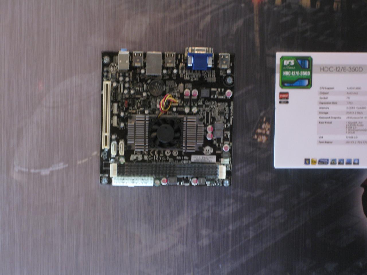 [05/03/2012] Cebit 2012: Elitegroup-Mainboards: Von Z77 über X79 bis zum 990FX (31)