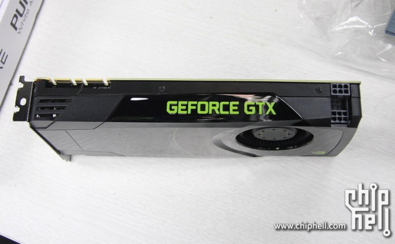 [13/03/2012] Kepler: Zwei neue Bilder einer mutmaßlichen GTX 680 im Umlauf