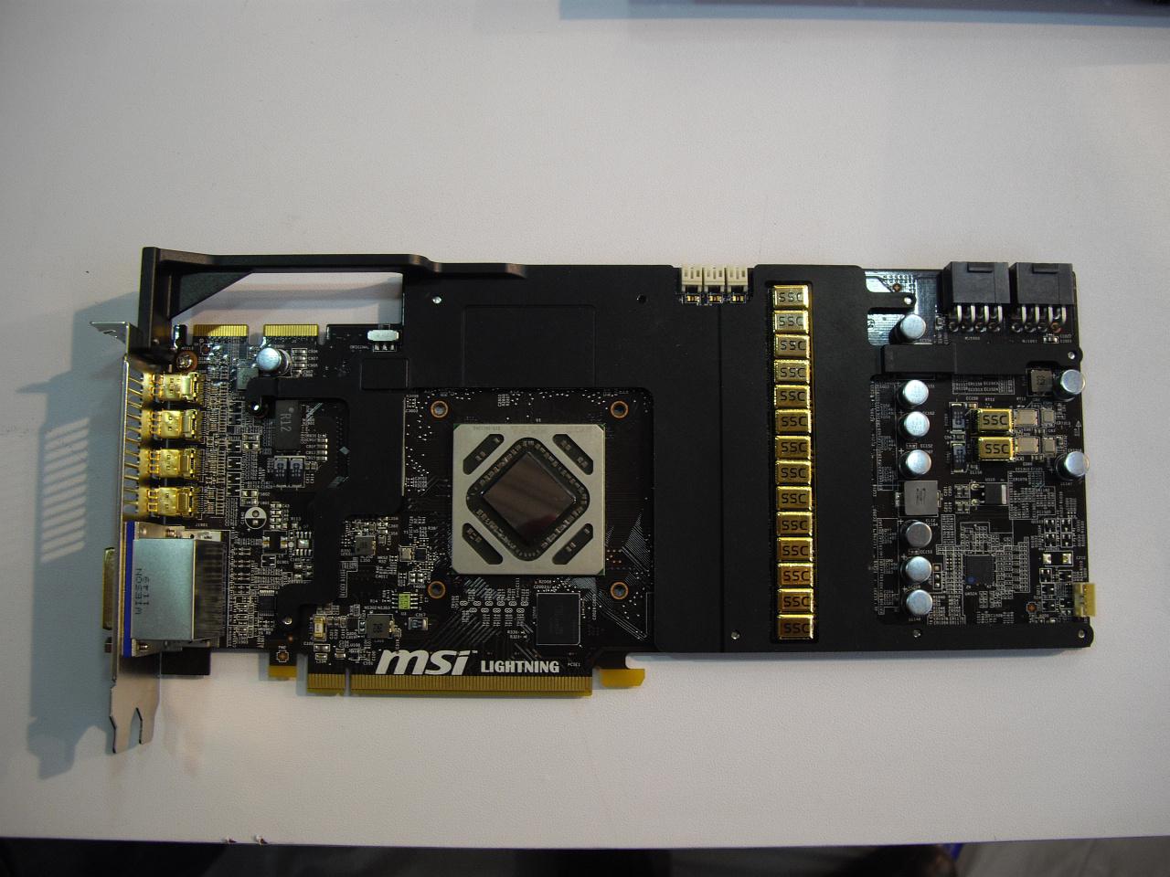 [05/03/2012] MSI R7970 Lightning: Übertaktertraum mit 1,07 GHz, Power-PCB und Twin Frozr IV (11)