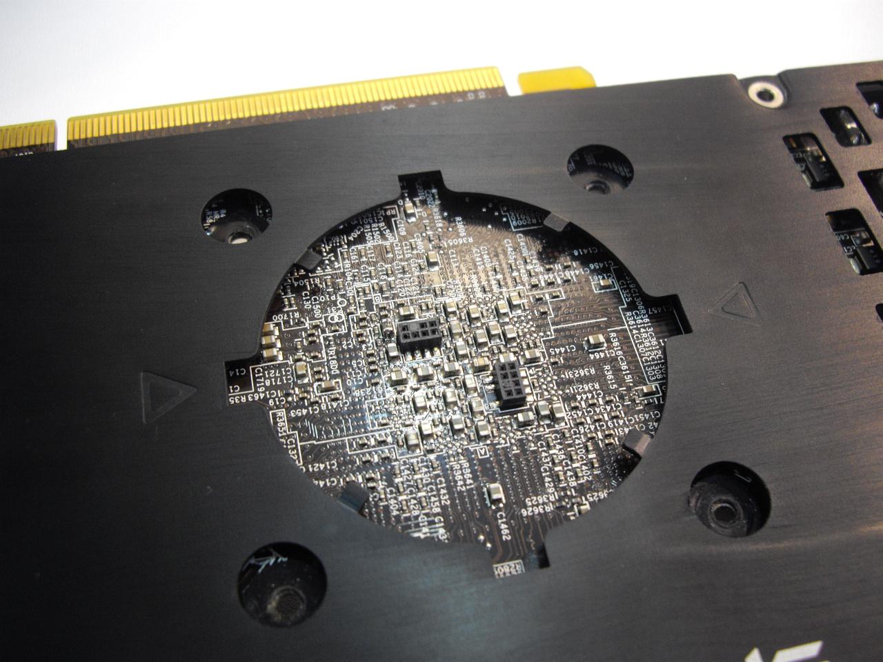 [05/03/2012] MSI R7970 Lightning: Übertaktertraum mit 1,07 GHz, Power-PCB und Twin Frozr IV (14)