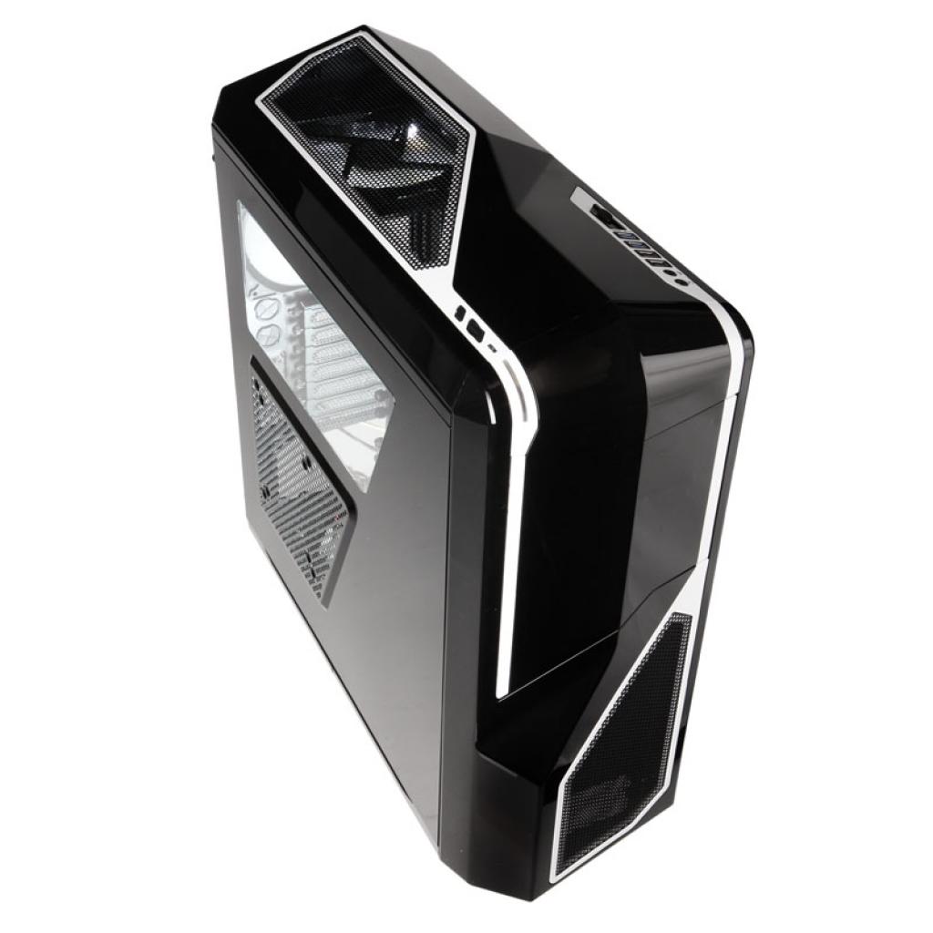 [28/03/2012] NZXT Phantom 410 Midi-Tower in vier weiteren Farbkombinationen erhältlich (19)