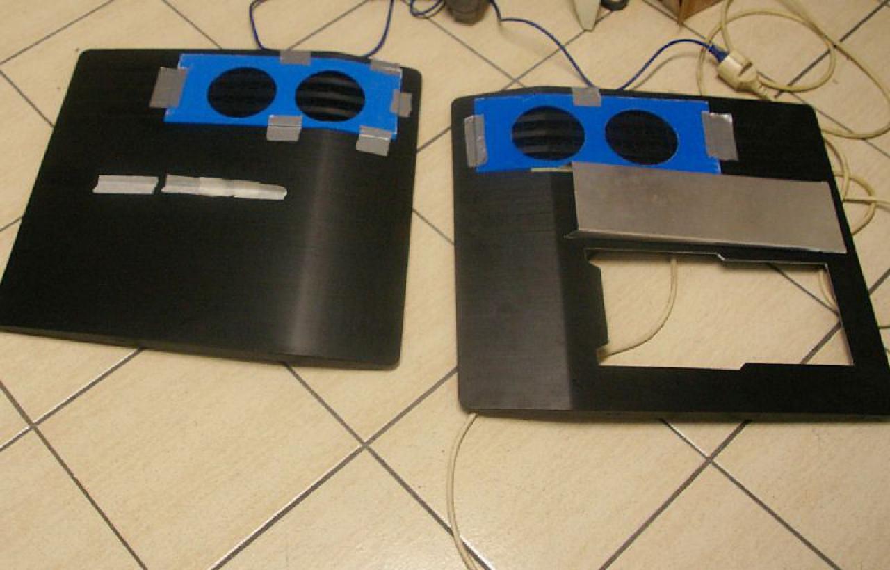 [05/03/2012] Cosmos-2-Casemod in GT-Optik: Gehäuse mit Auspuffrohren (25)