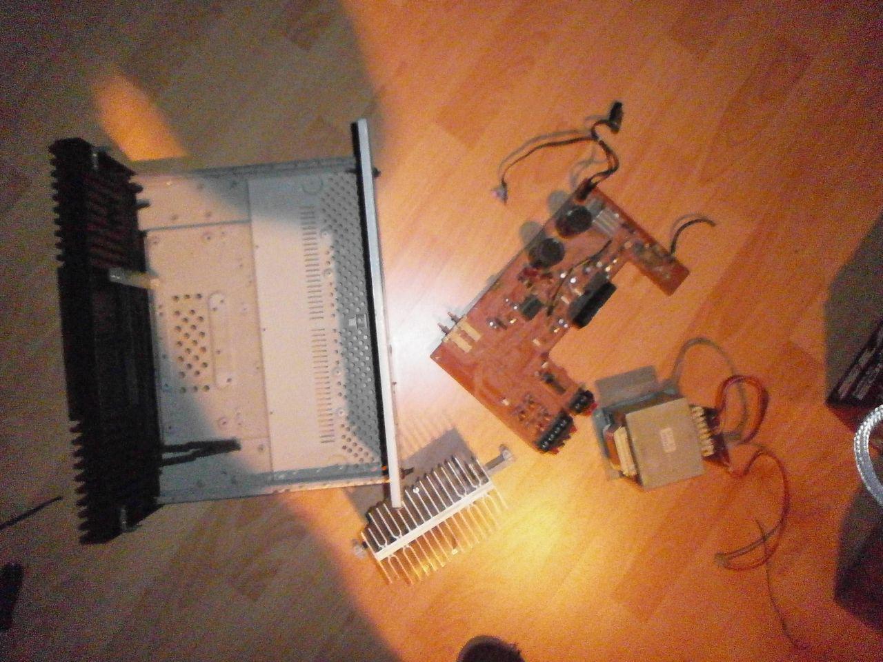 [09/03/2012] Spannendes Casemod-Projekt: Eine Hi-Fi-Endstufe wird zum PC-Gehäuse (7)