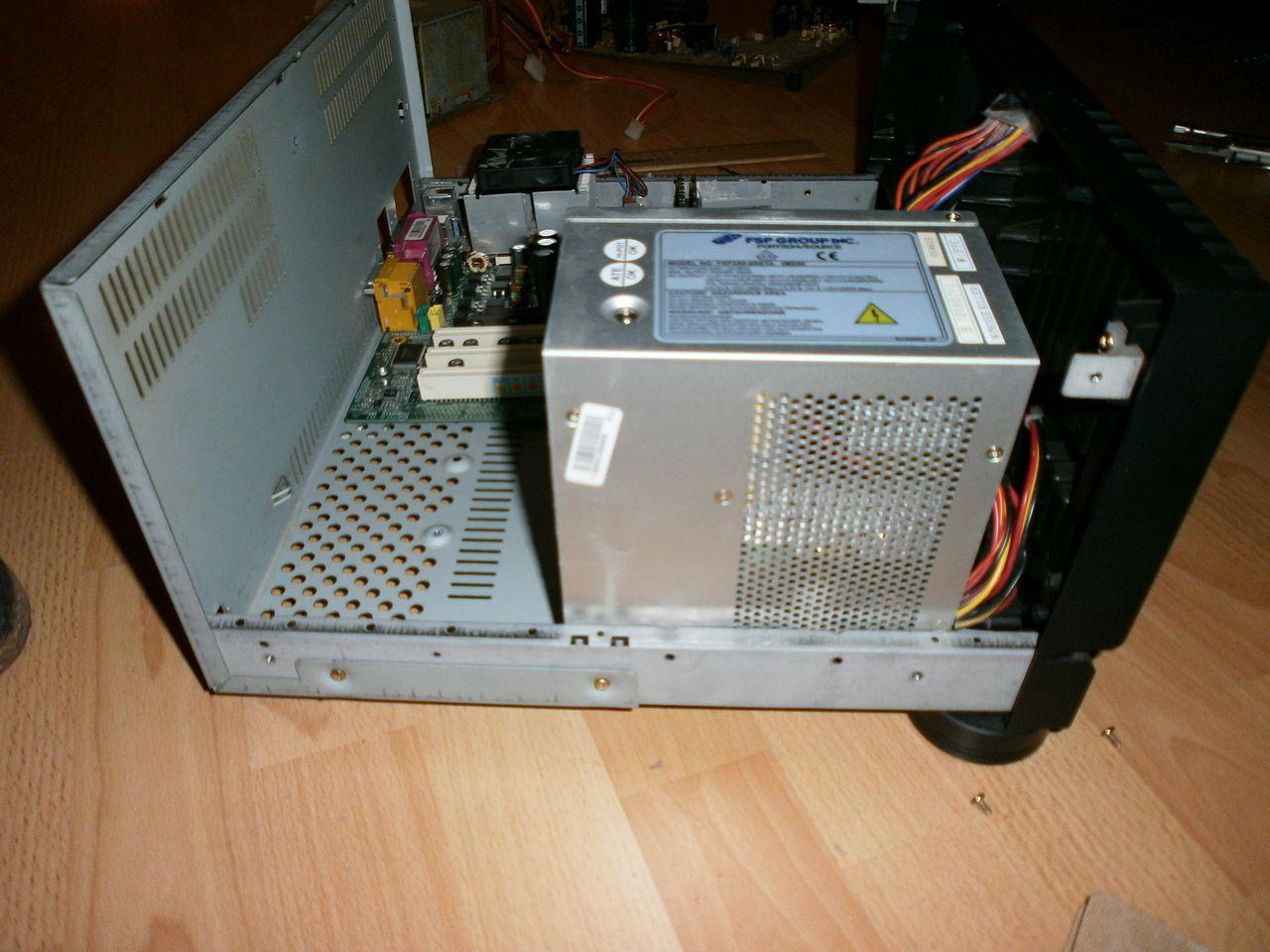 [09/03/2012] Spannendes Casemod-Projekt: Eine Hi-Fi-Endstufe wird zum PC-Gehäuse (14)