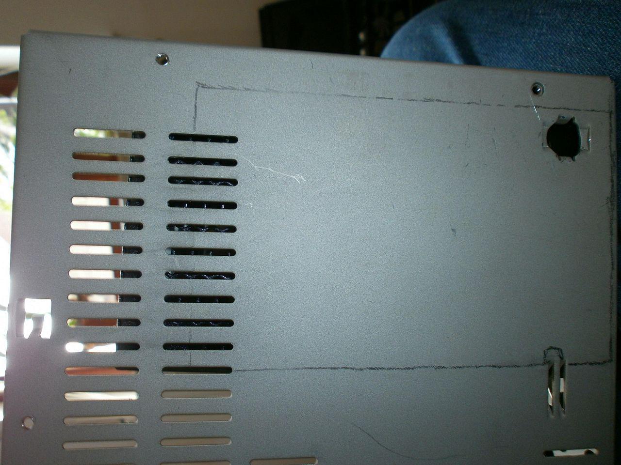 [09/03/2012] Spannendes Casemod-Projekt: Eine Hi-Fi-Endstufe wird zum PC-Gehäuse (21)