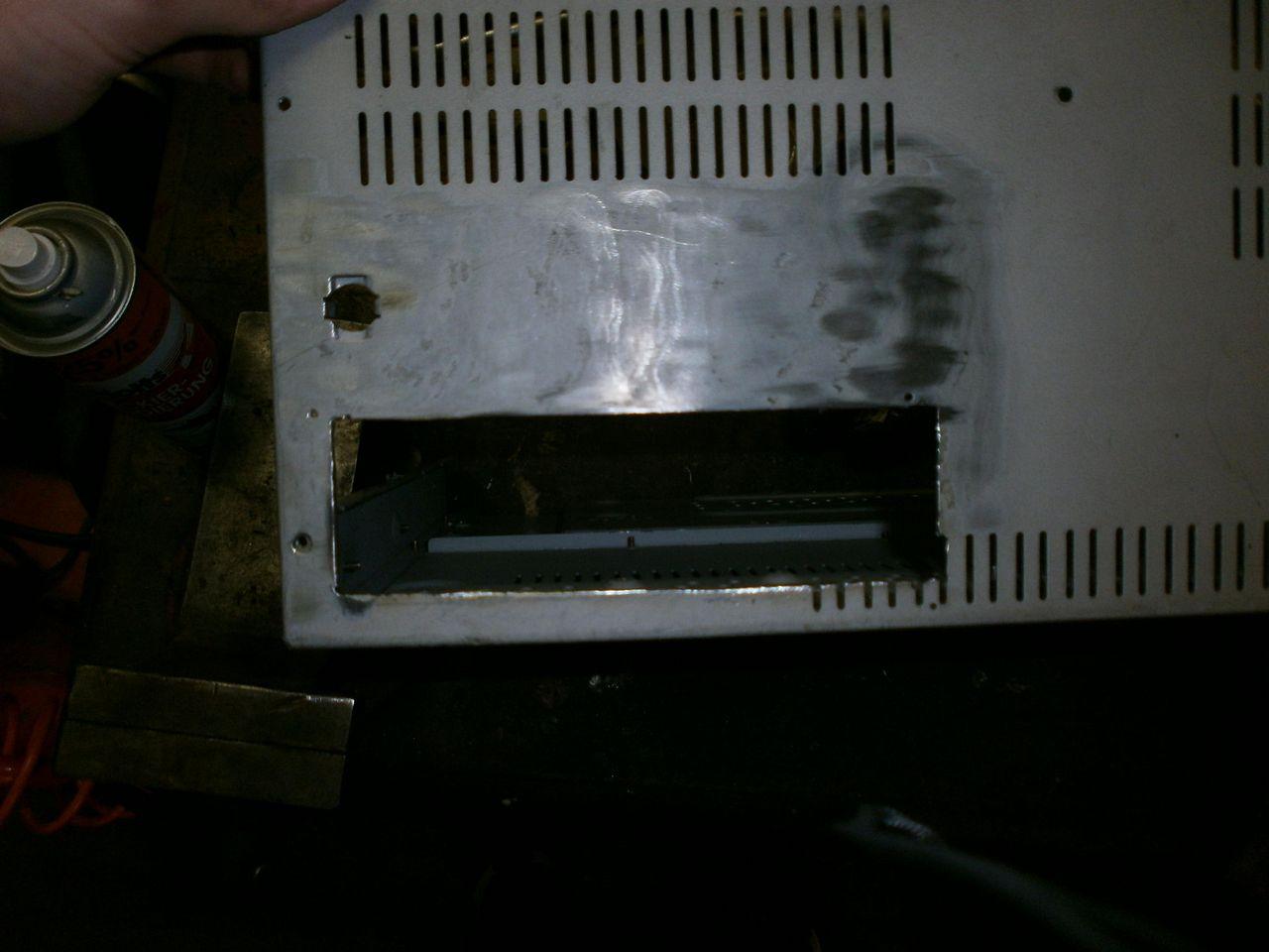 [09/03/2012] Spannendes Casemod-Projekt: Eine Hi-Fi-Endstufe wird zum PC-Gehäuse (27)