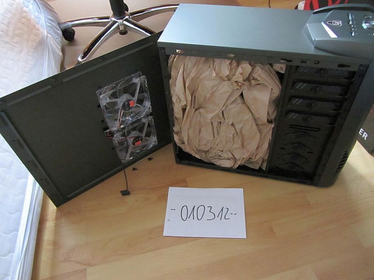 [14/03/2012] Tagebuch zu Casemod-Wettbewerb: Was lässt sich aus dem MS-Tech CA-0280 herausholen? (8)