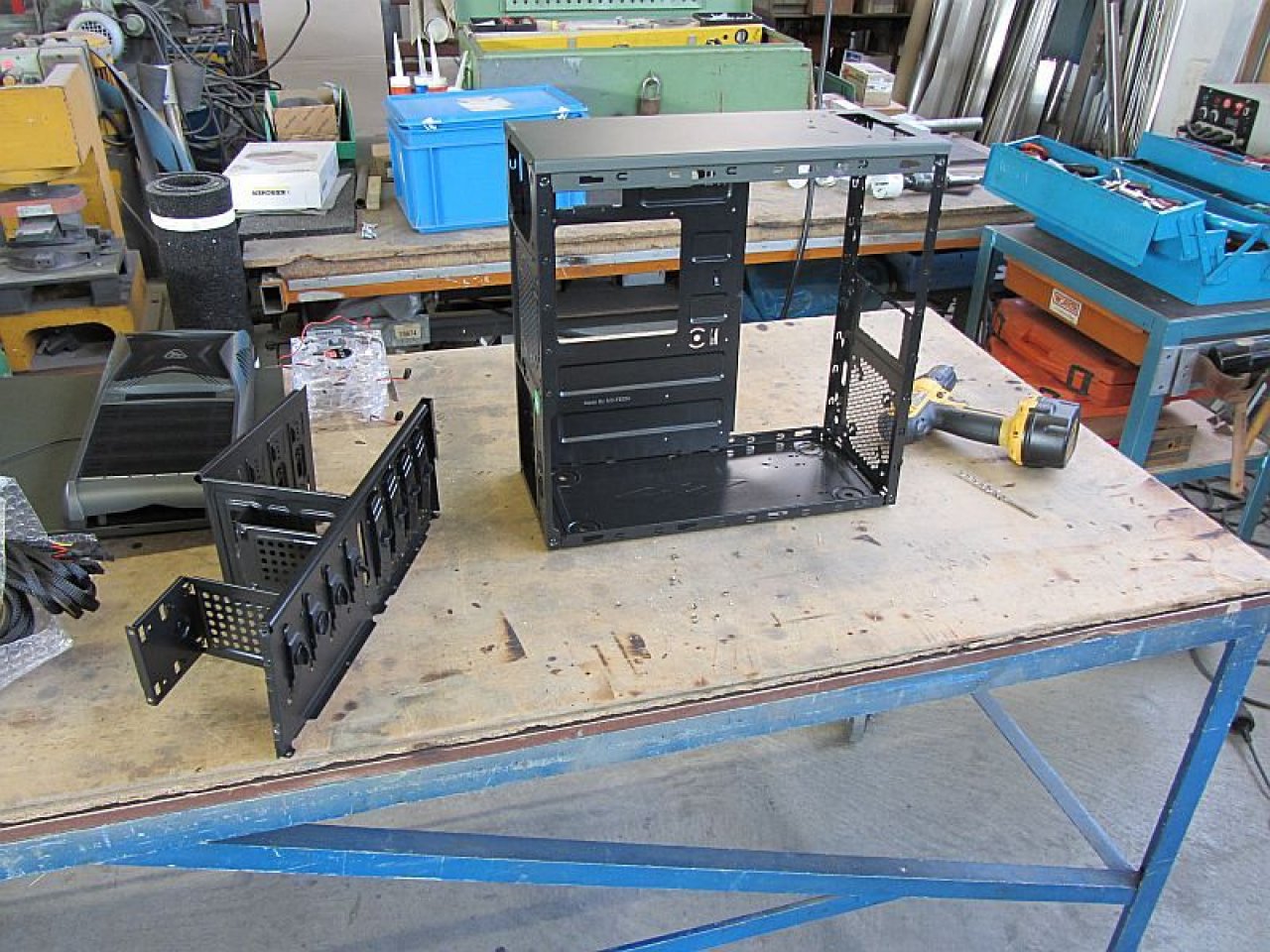 [14/03/2012] Tagebuch zu Casemod-Wettbewerb: Was lässt sich aus dem MS-Tech CA-0280 herausholen? (14)
