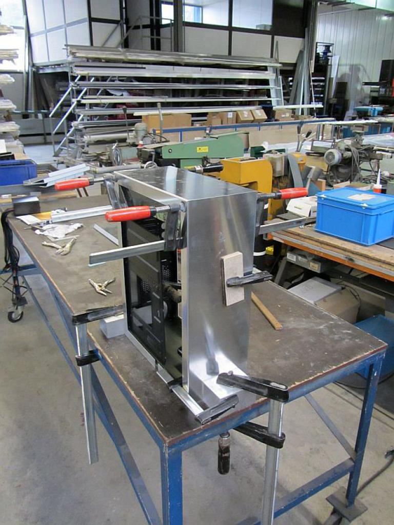 [14/03/2012] Tagebuch zu Casemod-Wettbewerb: Was lässt sich aus dem MS-Tech CA-0280 herausholen? (27)