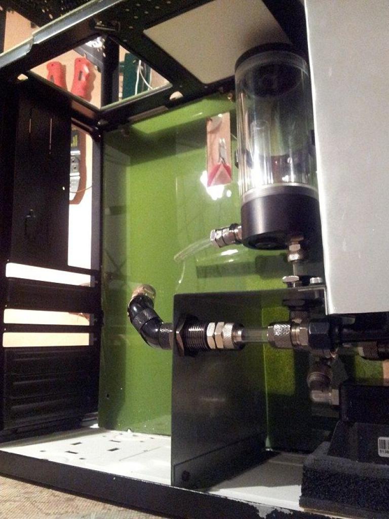 [16/03/2012] Update: Viele Beleuchtungstests und Streckmetall im Einsatz (60)