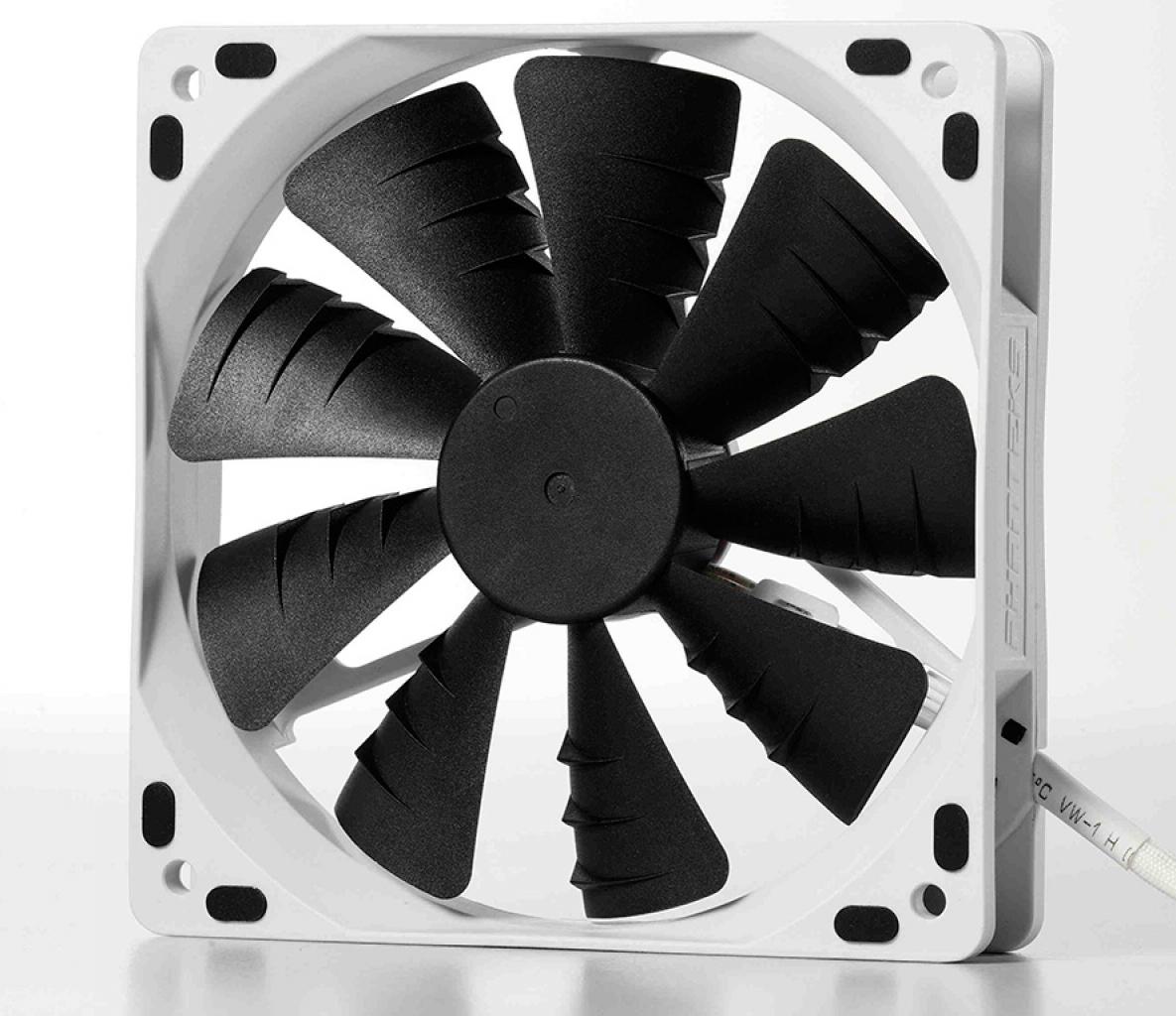 [02/03/2012] Phanteks veröffentlicht den PH-F120S-Lüfter mit UFB-Lager. (1) (1)