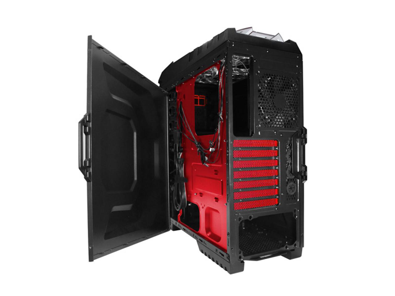 [30/03/2012] Raidmax präsentiert Raptor-Gaming-Gehäuse mit Sportwagen-Thema (8)