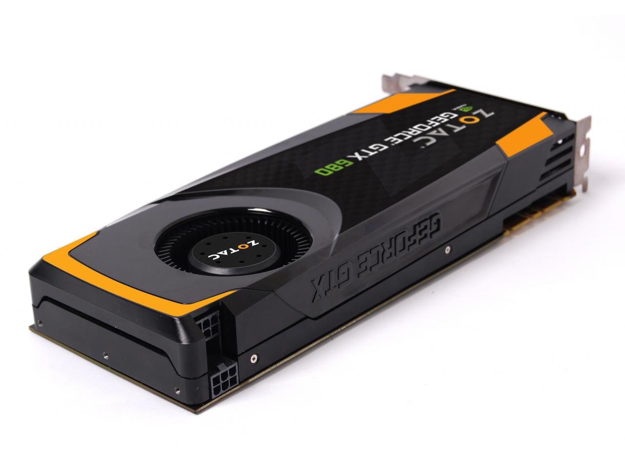 [22/03/2012] Nvidia Geforce GTX 680: Quad-SLI-System getestet (5)