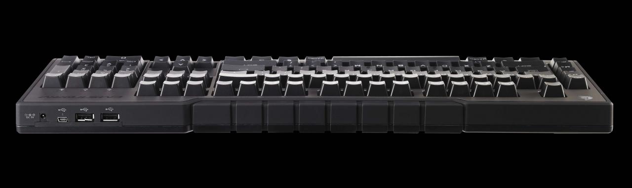[22/03/2012] Tastatur für Extreme-Gamer: CM Storm Trigger ab sofort erhältlich (2)