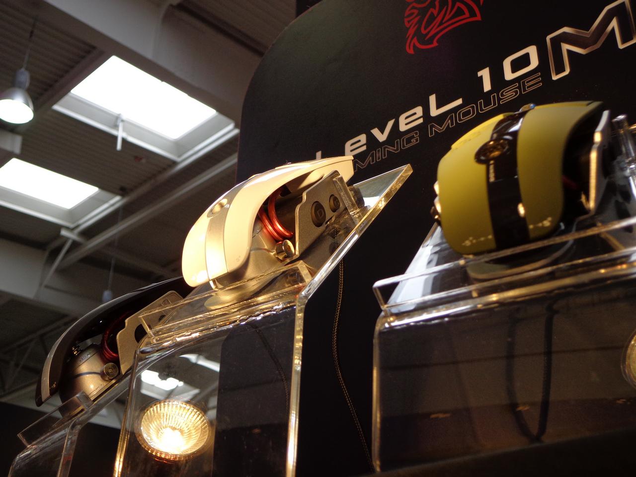 [06/03/2012] Thermaltake Level 10 M: Die ersten Bilder und Infos zur Skelett-Maus [Update] (19)