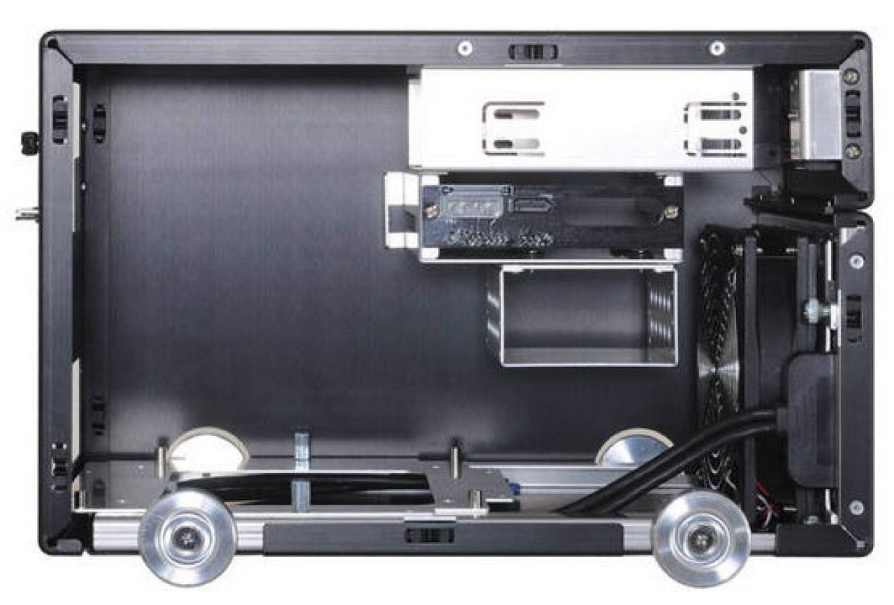 [20/03/2012] Lian Li kündigt PC-Q15 Mini-ITX Gehäuse an (3)