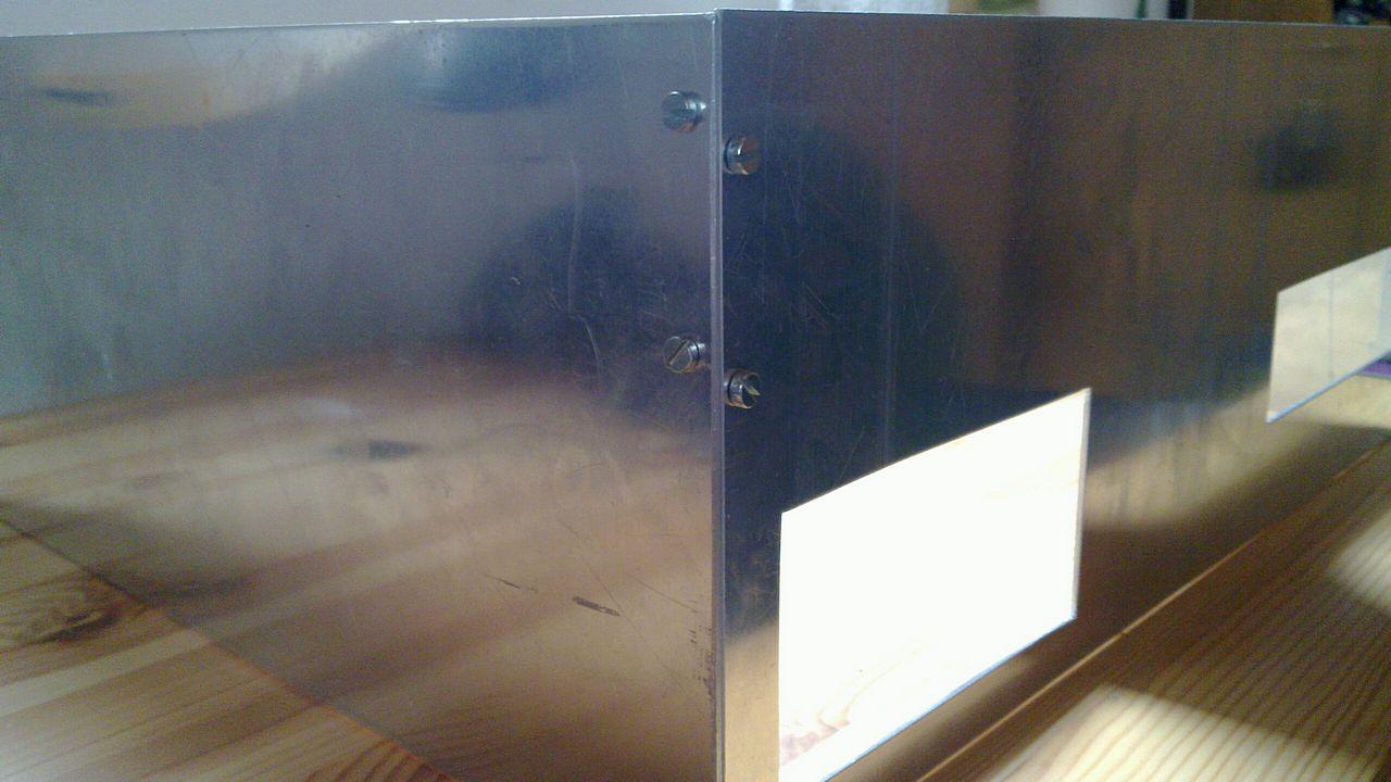 [01/03/2012] Spannendes Casecon-Projekt: Riesen-Radiator trifft auf Zwergen-Hardware (13)