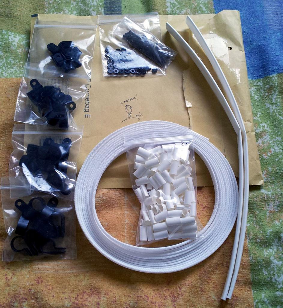 [29/03/2012] Verwandlung eines Silverstone Raven: Aus Schwarz wird Weiß-grau (39)