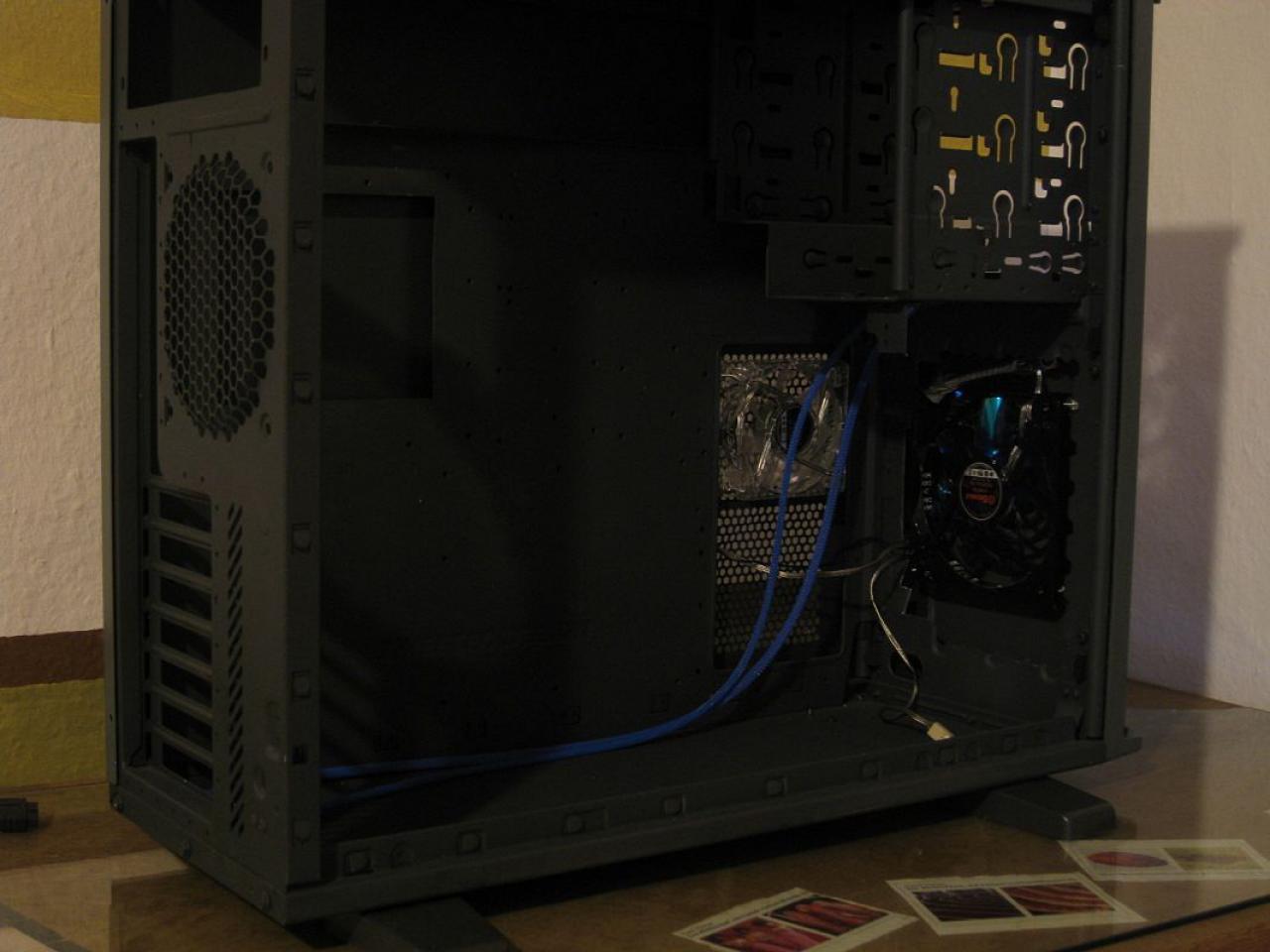 [02/03/2012] Chieftec-BH-Casemod: Das Netzteil wandert auf den Deckel (25)