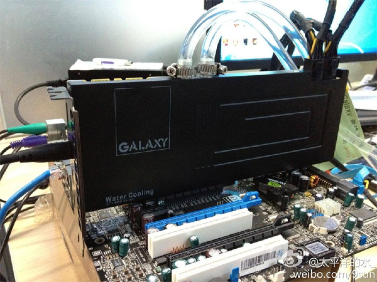[07/04/2012] GeForce GTX 680: Galaxy zeigt Single-Slot-Grafikkarte mit Wasserkühlung