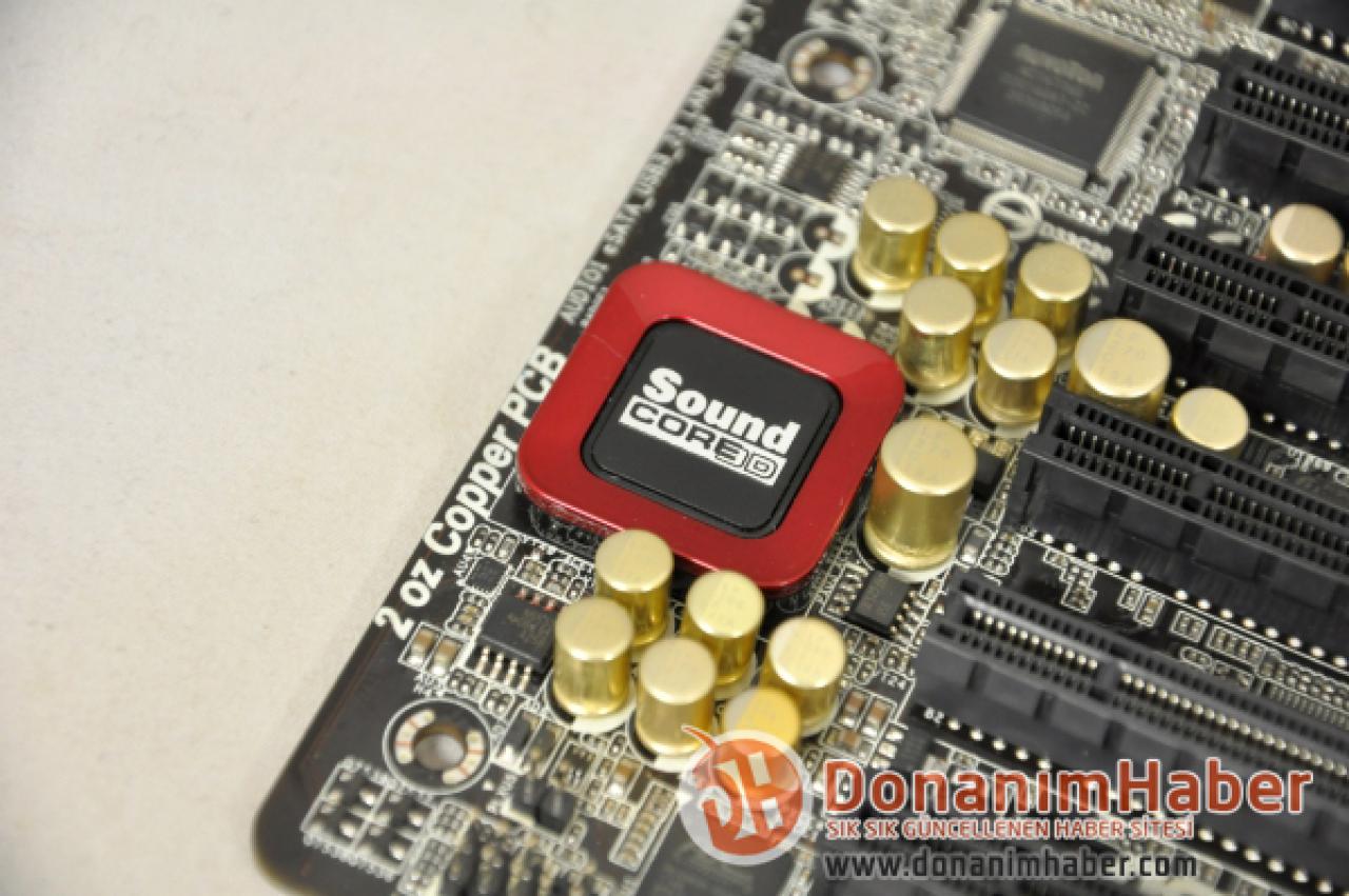 [27/04/2012] Mainboard-Flagschiff: Asrock X 79 Extreme 11 abgebildet (3)