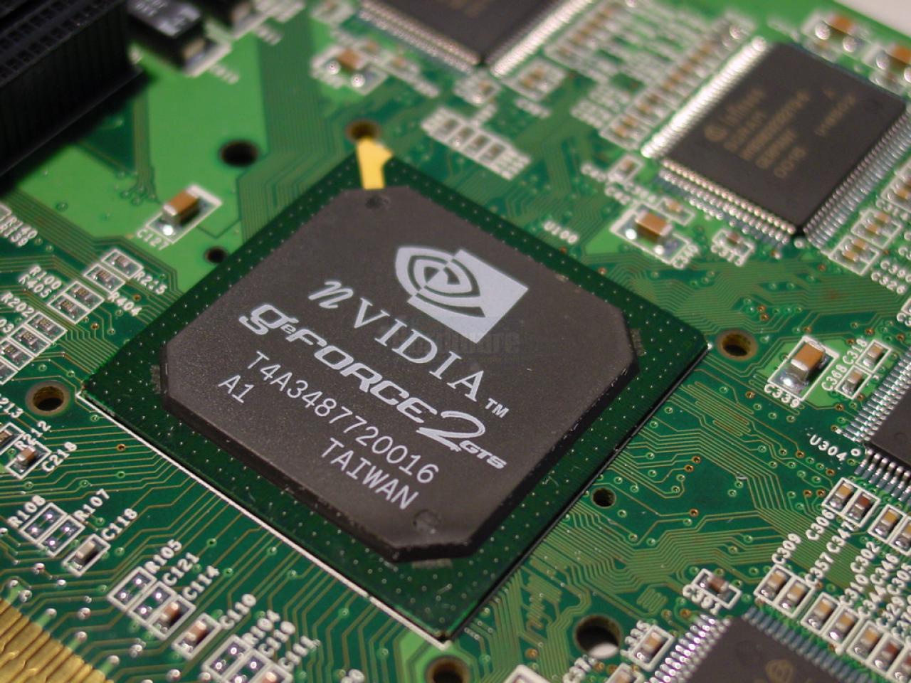 [23/04/2012] Geforce 2 GTS: Der Chip des 