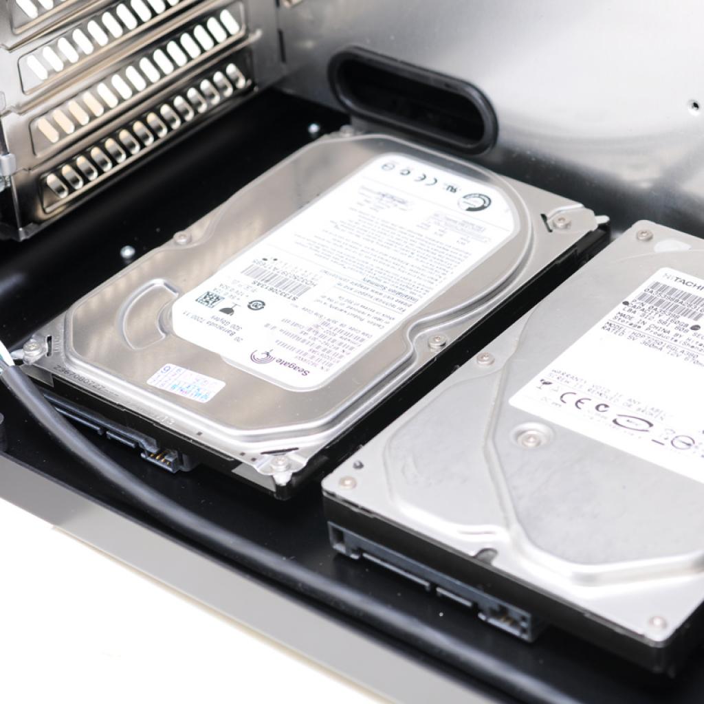 [05/04/2012] Lian Li stellt PC-V700 vor - Kompaktes ATX-Gehäuse in drei Varianten (10)
