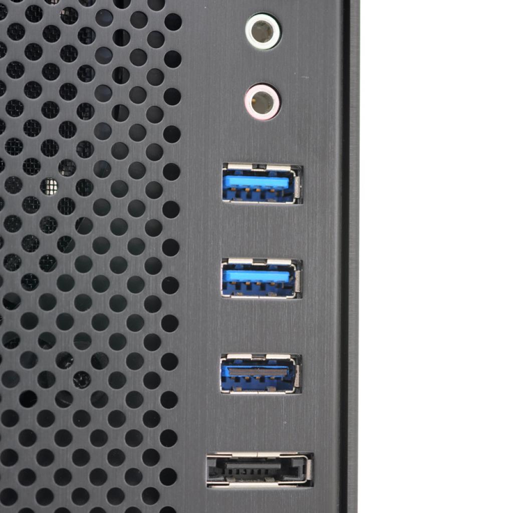 [05/04/2012] Lian Li stellt PC-V700 vor - Kompaktes ATX-Gehäuse in drei Varianten (12)